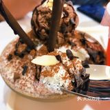 打眼望去这条Gai最亮眼的，居然是“你有冰阿”