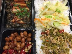 梅菜扣肉饭-魏家凉皮(博水商务大厦店)