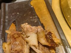 -铭牛烧肉·和牛海鲜自助(高新月牙湖店)