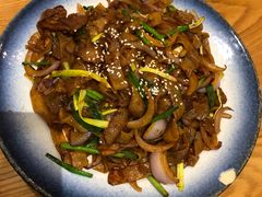 干炒牛河-粤域茶餐厅