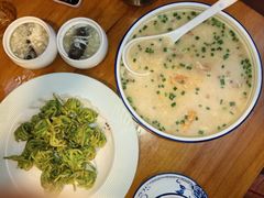 -旺角小渔村·海肠捞饭开创者(环山路店)
