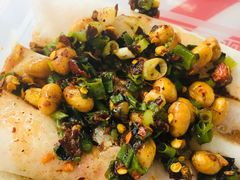 -鸿通城购物中心