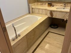 -昆山皇冠国际会展酒店