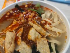 -盒马鲜生(红莲店)