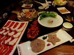 -陆派巴倒烫火锅(城东店)
