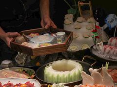 -得意咚瓜·顺德鱼生·冬瓜火锅(深圳首店)