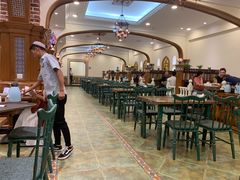 大堂-清真·玛丽亚新疆菜主题餐厅(浙江中路店)
