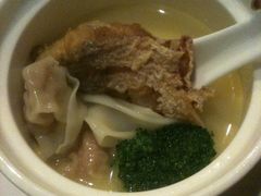 黄鱼小馄饨-老洋房花园饭店(绍兴路店)