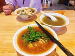 -胡仕光陵水酸粉