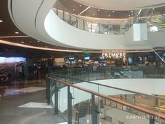 -百美汇影城(LUXE嘉里中心店)