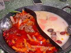 -五里关火锅(上海鑫耀·光环Live店)