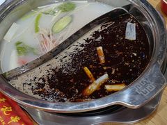 -袁记串串香(泉水轻轨站店)