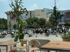 -必胜客(尹山湖歌林公园店)
