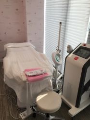 -咪咪比基尼脱毛专业店