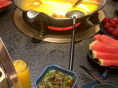 -湊湊火锅·茶憩(打浦桥日月光店)