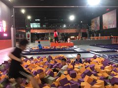 -VFSC极限蹦床主题公园(乐园道彩悦城阳光店)