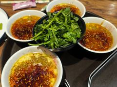 -万记麻辣烫国展总店