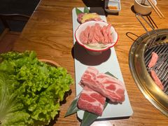 -小花花炭火烤肉·十五年延吉风味(左家庄店)