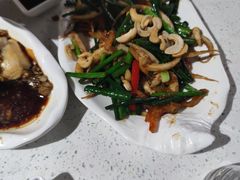 -肥仔文澳门猪骨煲(南京西路店)