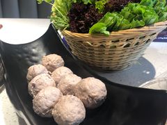 -牛村来人潮汕牛肉火锅(西单店)