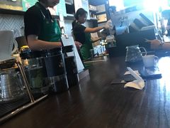 -星巴克(广州番禺钻汇广场分店)