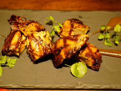 -恰餐厅及酒吧 CHAR Bar & Grill (北京丽都皇冠假日店)