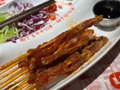 -威记烧嘢·南宁烧烤·超级生牛(绿地店)