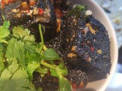 -黑色经典臭豆腐·湖南特产(步行街店)