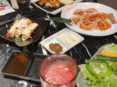 -山川小町·极番烧肉(新地假日广场店)