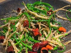 -纳鲁孜·新疆特色餐厅(上海悦荟广场店)