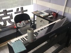 -梅纳·钢琴声乐架子鼓Mena Music(双井店)