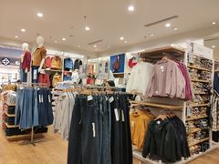 -优衣库(东莞东城万达广场店)