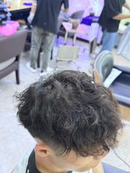 -藤野造型烫发染发