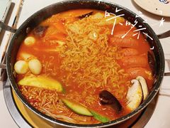 部队年糕火锅-七八冷面·延边朝鲜族美食(欢乐谷店)