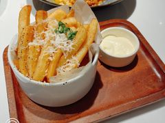 -阿妮叶李(光谷世界城店)