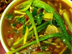 -红鼻子桂林米粉(金唐新光界店)