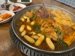 -喇喇排骨火锅·传统韩式脊骨汤(望京西园总店)
