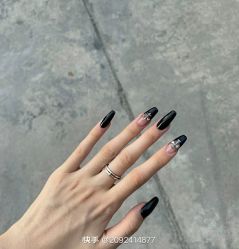 -MOE BEAUTY.皮肤管理中心