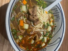 -陇上秦轩西安biangbiang面(朝龙汇店)