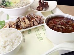 -老乡鸡(霍邱县东湖路店)