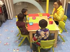 -想象乐创意早教托育中心(殷高西路店)