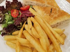 -国宾酒店-花园咖啡自助餐厅(北营房中街店)