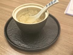 -灸春堂·艾灸·痛症·整脊连锁(之江银泰店)