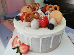 -山与蓝·轻糖鲜果蛋糕(勒泰店)