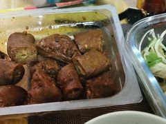 -绝味鸭脖(龙阳路生活广场店)