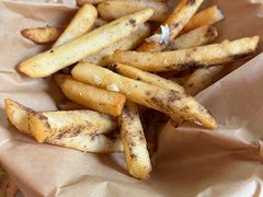 -LES ELITES 英集荟(南京西路店)