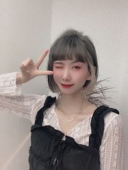 -BULB STUDIO 巴柏明星发型工作室