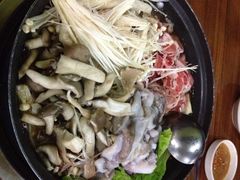 章鱼牛肉火锅-郑阿姨的家·이모네·韩料&烤肉(武川路店)