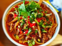 -包整·丝娃娃(一览甲秀楼风景店)