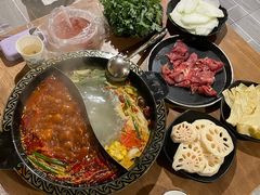 -小志家.鲜牦牛肉牛杂火锅野生菌汤锅